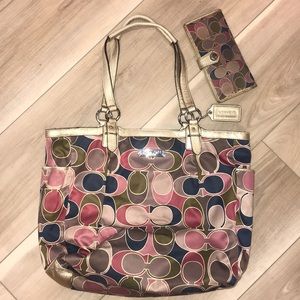 Authentic Vintage Coach Tote Bag and Wallet